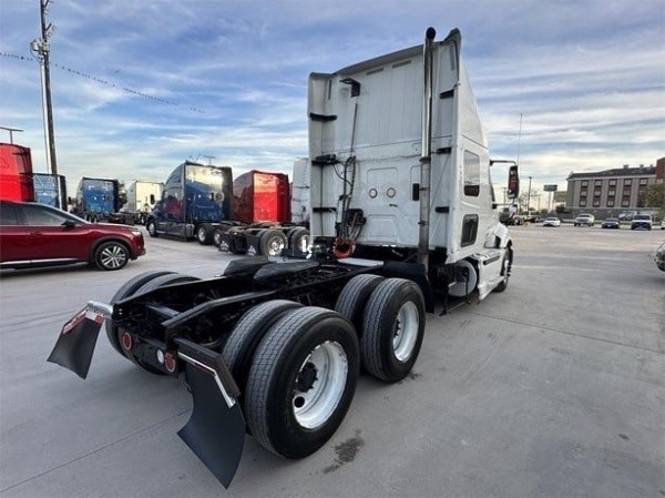 Truck Thumbnail 2