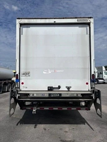 Truck Thumbnail 3