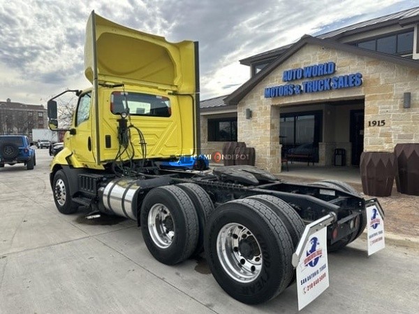 Truck Thumbnail 4