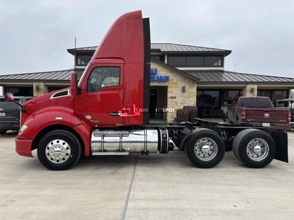 Truck Thumbnail 4