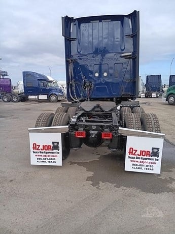 Truck Thumbnail 4