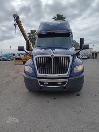 Truck