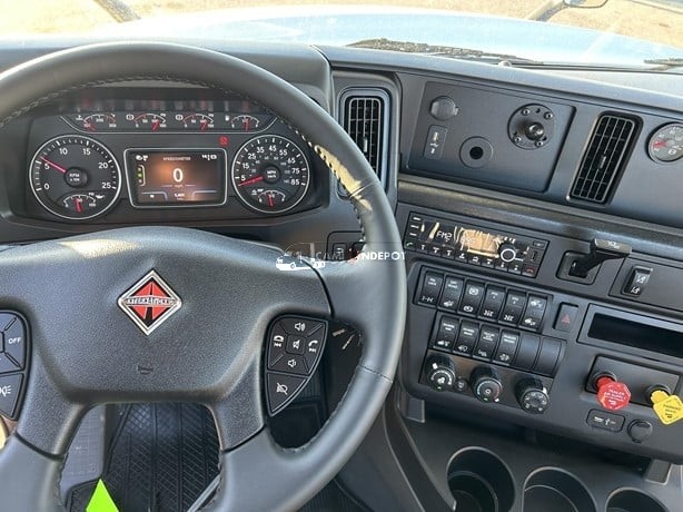 Truck Thumbnail 4