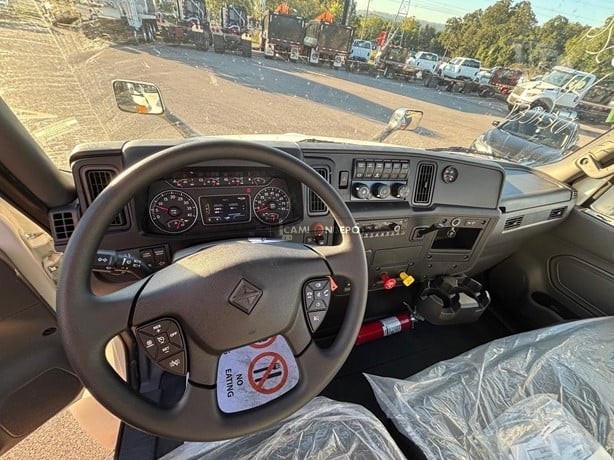 Truck Thumbnail 3