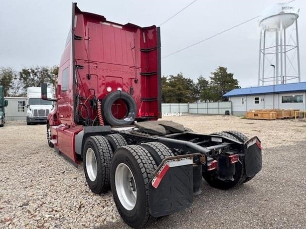 Truck Thumbnail 3