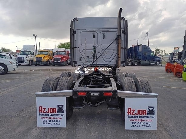 Truck Thumbnail 4