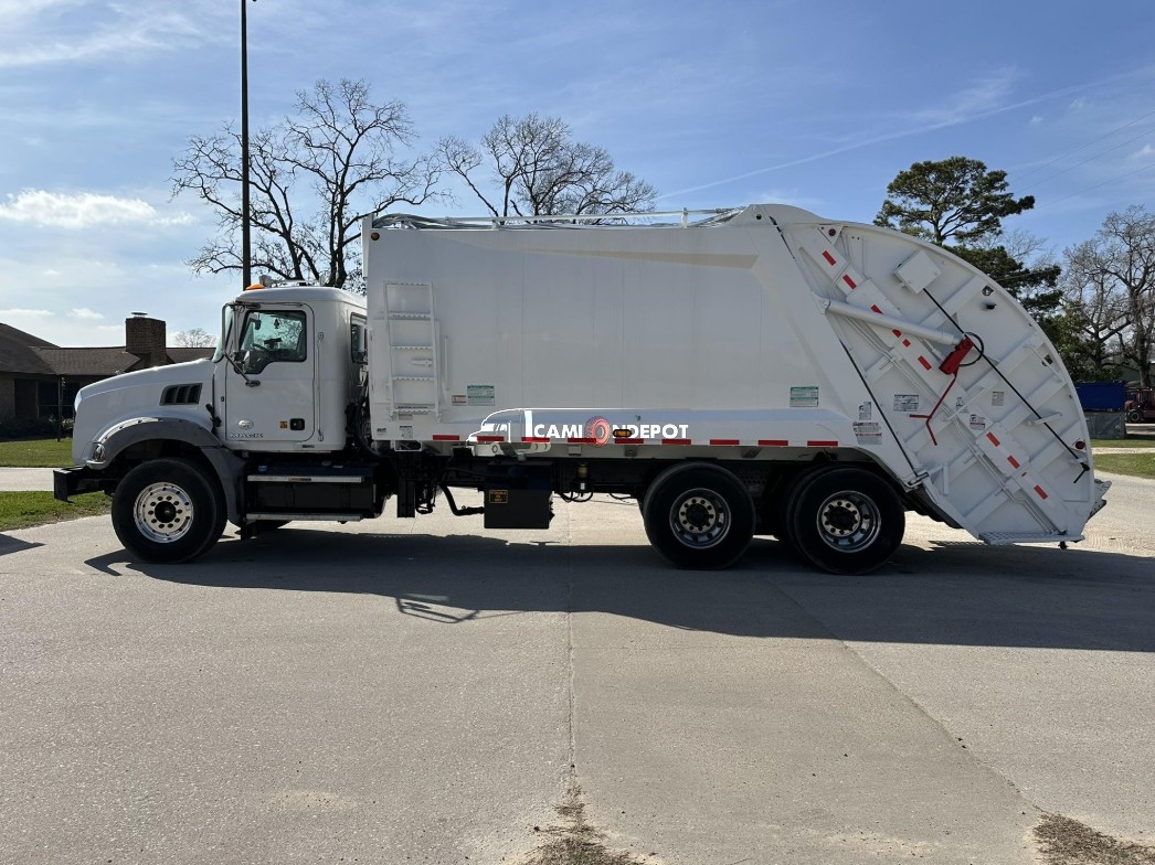 Truck Thumbnail 2