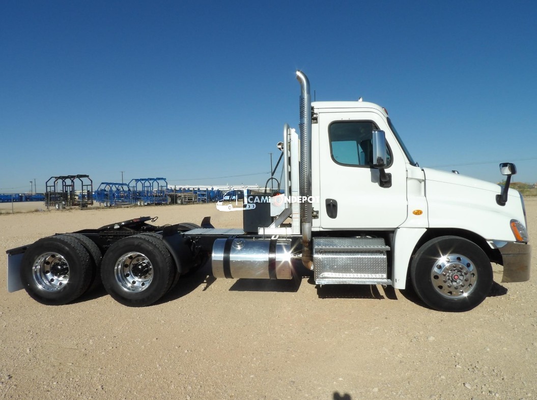 Truck Thumbnail 2