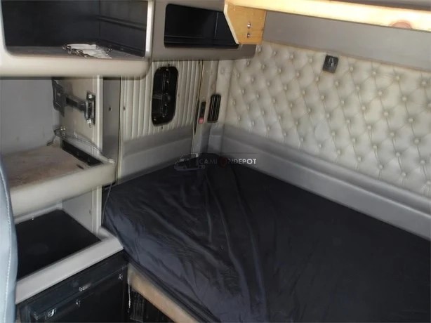 Truck Thumbnail 7