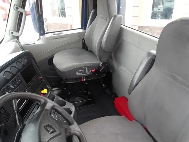 Truck Thumbnail 6