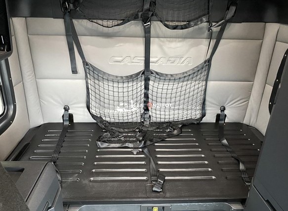 Truck Thumbnail 5