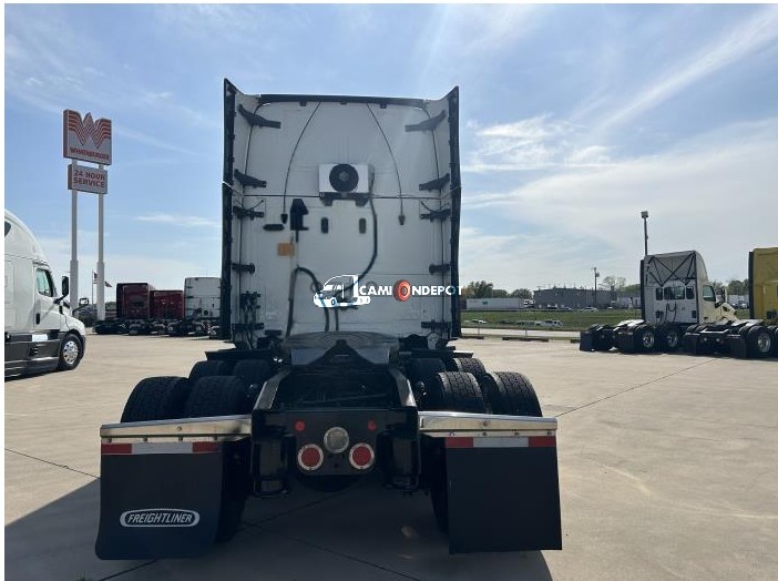 Truck Thumbnail 6