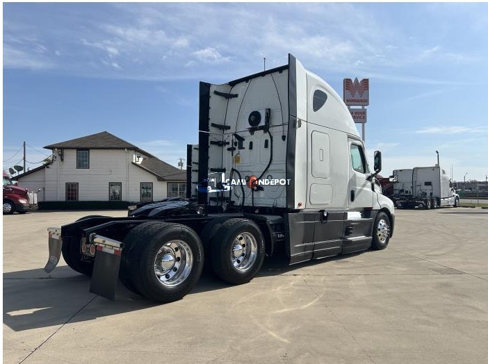 Truck Thumbnail 4