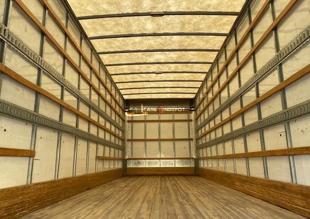 Truck Thumbnail 6