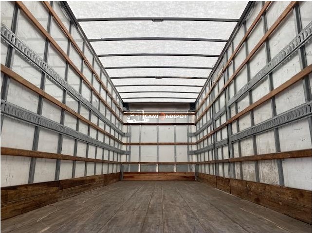 Truck Thumbnail 4