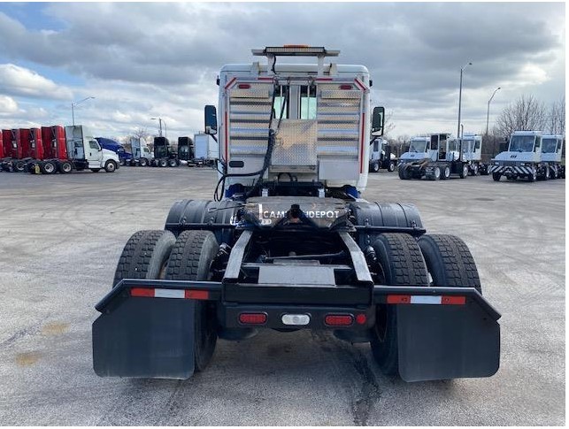 Truck Thumbnail 4