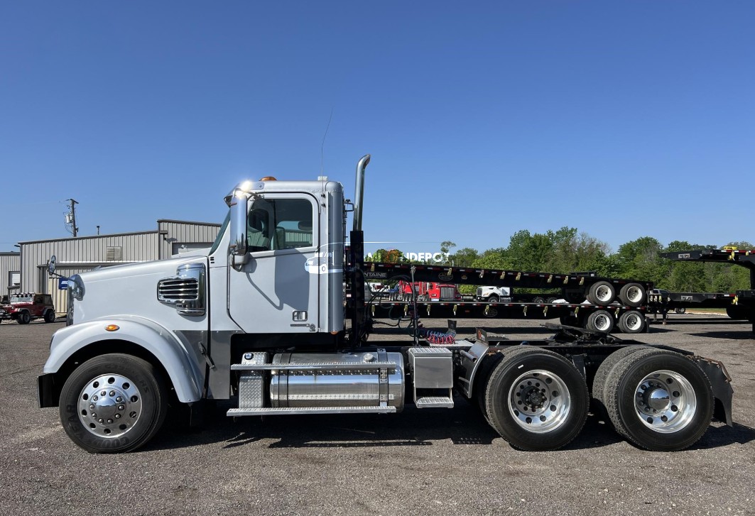 Truck Thumbnail 2