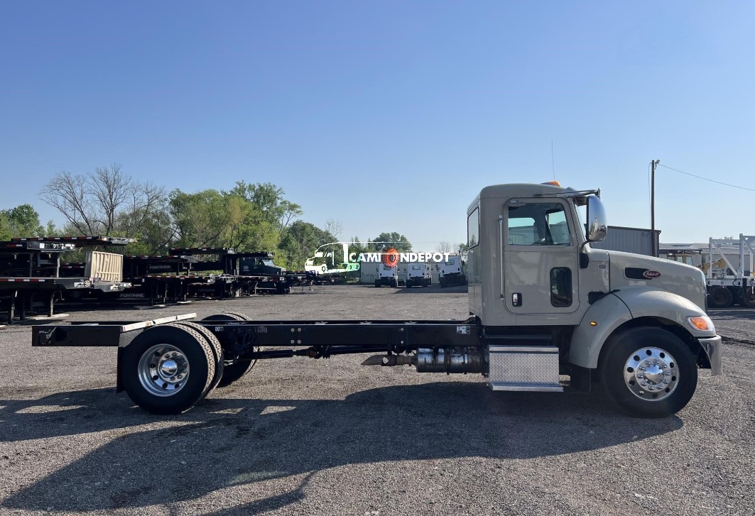 Truck Thumbnail 4