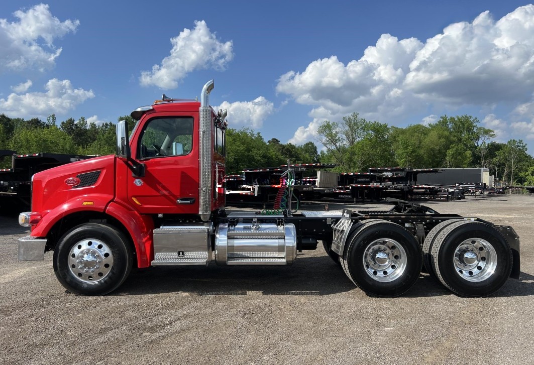 Truck Thumbnail 2