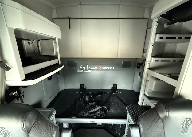 Truck Thumbnail 5