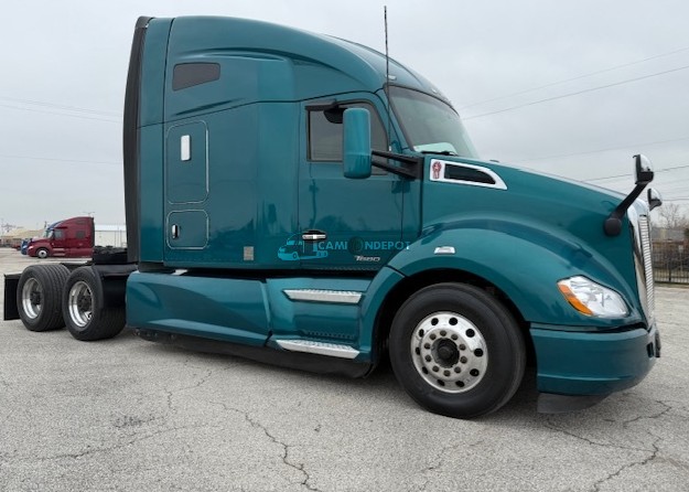 Truck Thumbnail 3