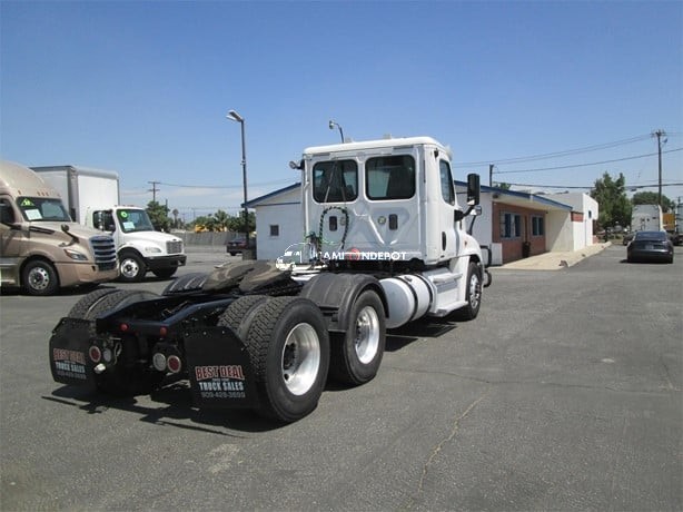 Truck Thumbnail 4
