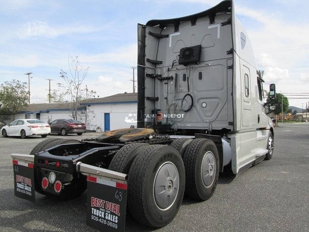 Truck Thumbnail 2
