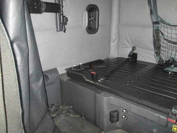 Truck Thumbnail 5