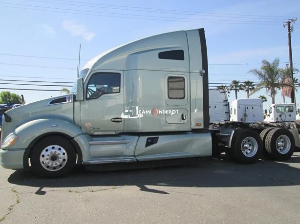 Truck Thumbnail 3