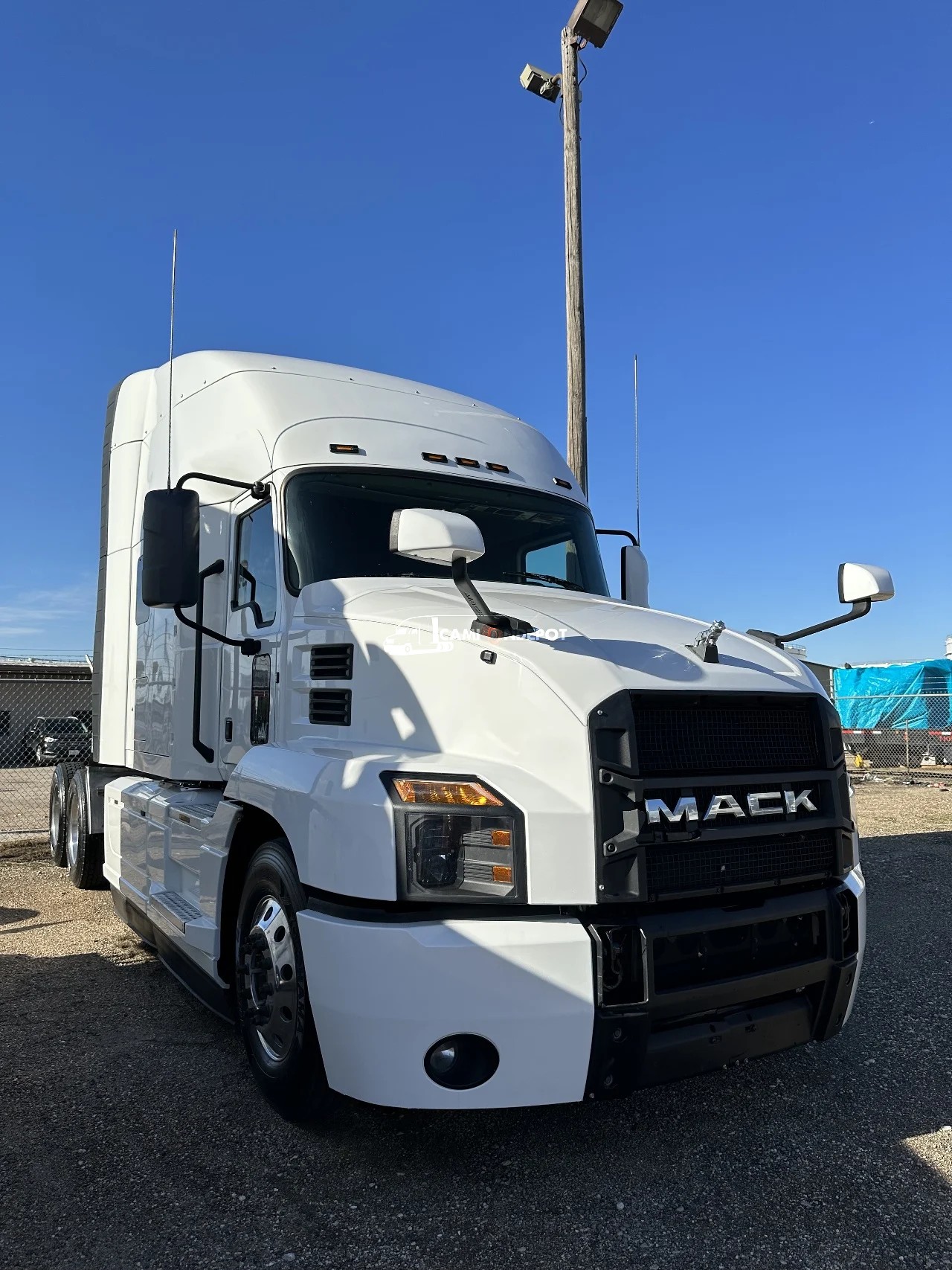 Truck Thumbnail 3