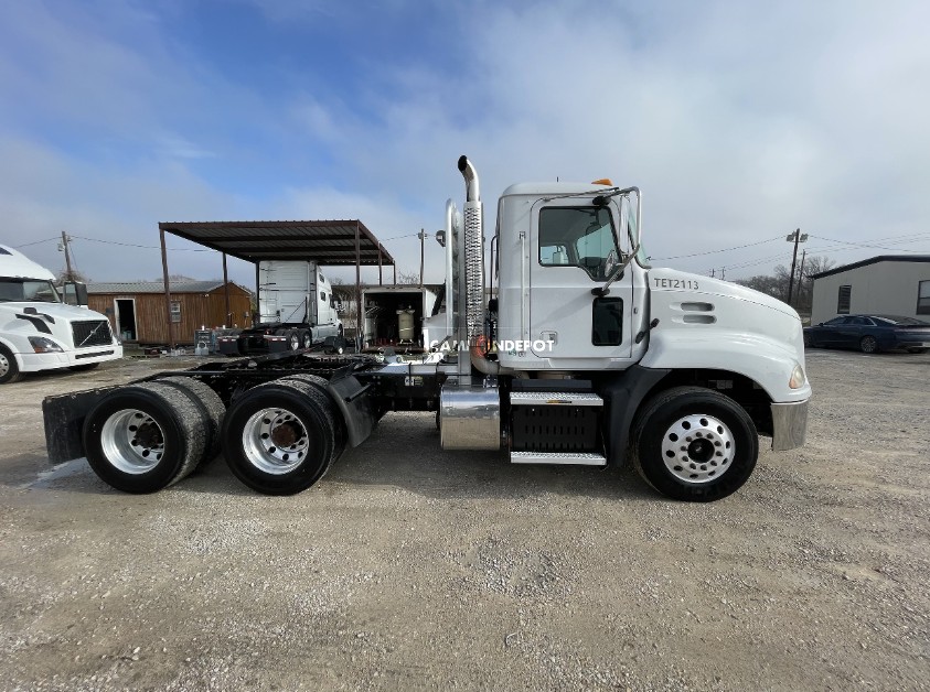 Truck Thumbnail 2