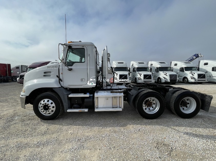 Truck Thumbnail 4