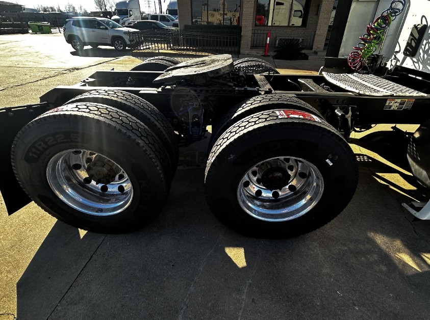 Truck Thumbnail 4