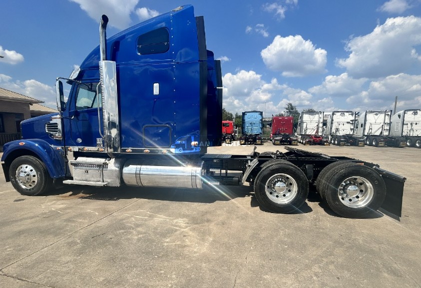 Truck Thumbnail 4
