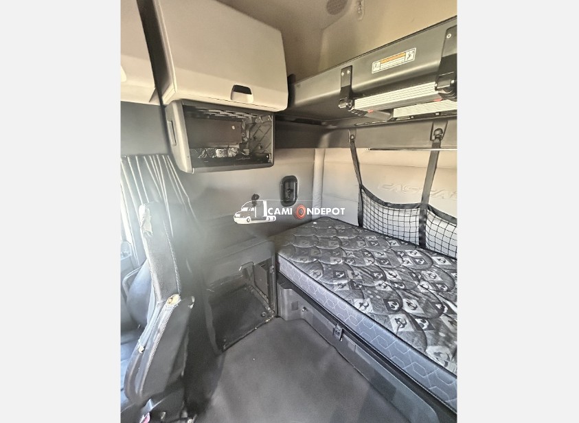 Truck Thumbnail 5