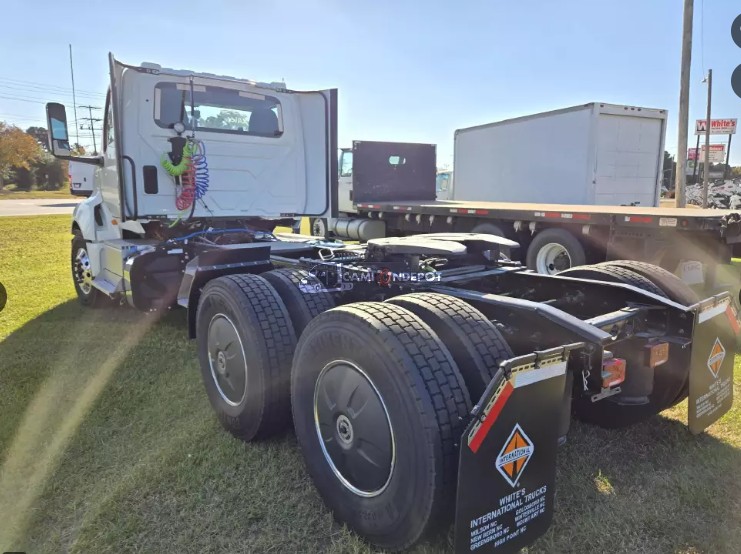 Truck Thumbnail 2