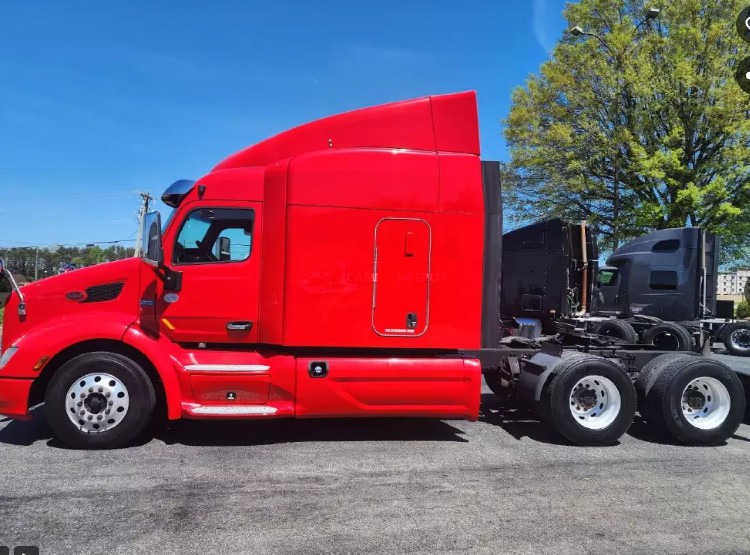 Truck Thumbnail 3