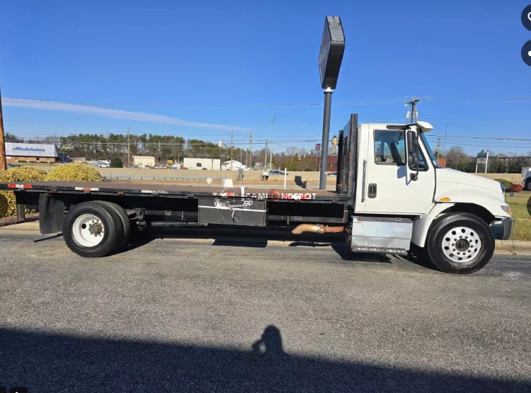 Truck Thumbnail 4