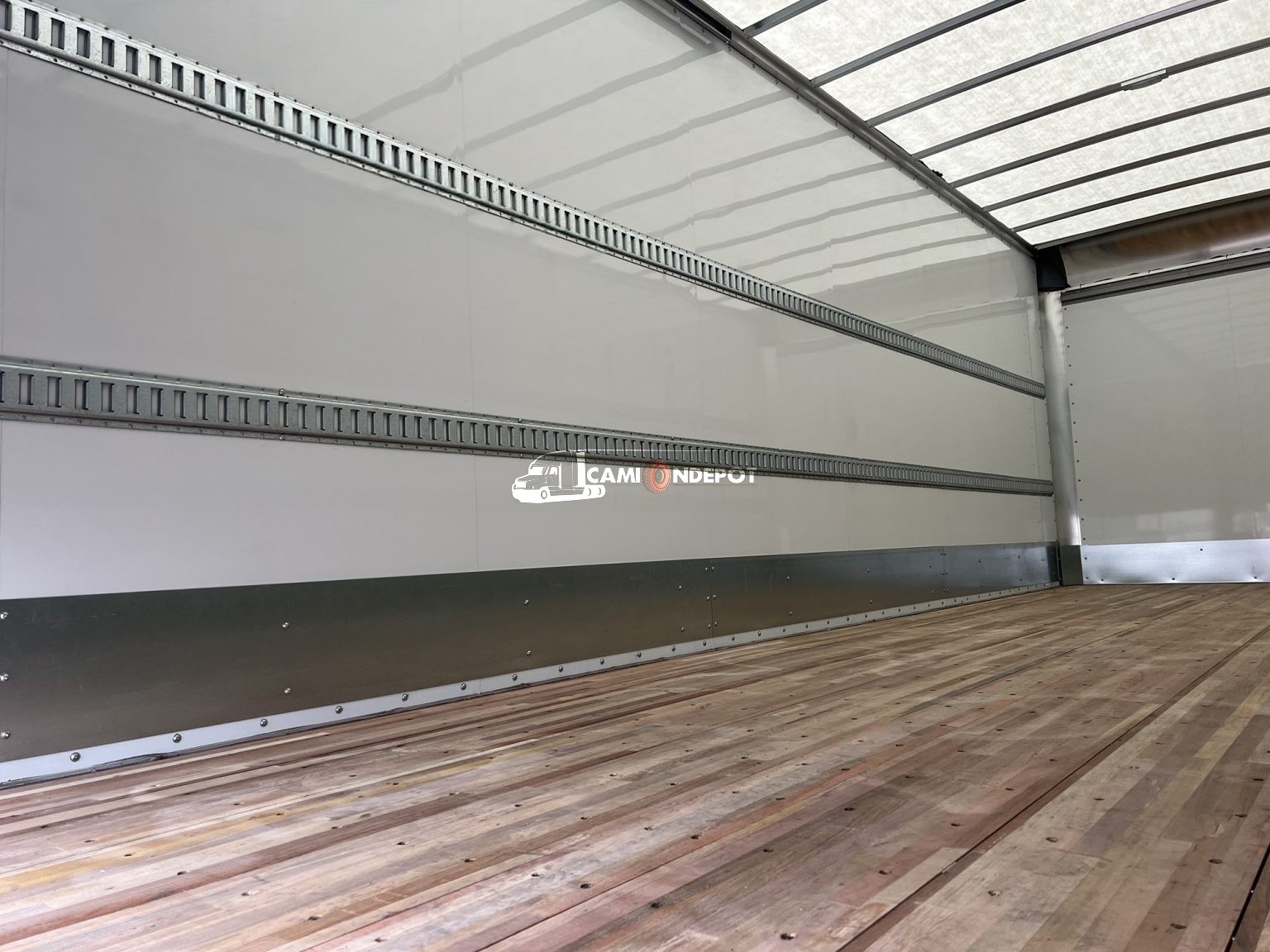 Truck Thumbnail 5