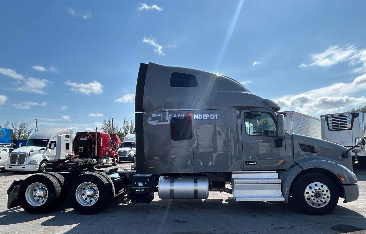 Truck Thumbnail 2