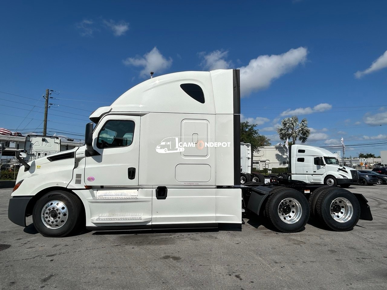 Truck Thumbnail 3