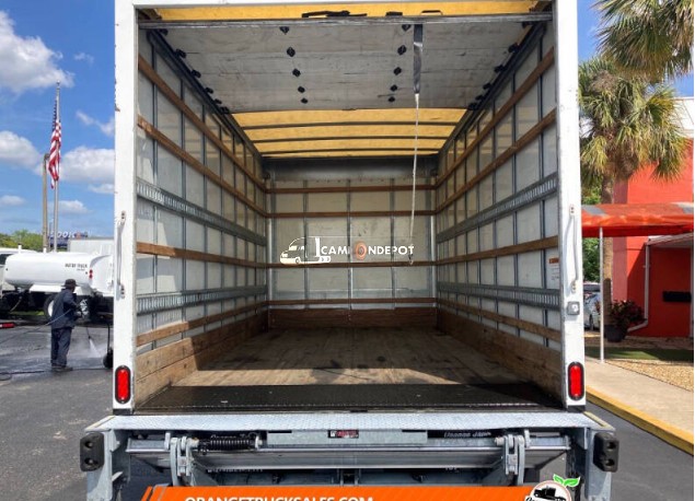 Truck Thumbnail 6
