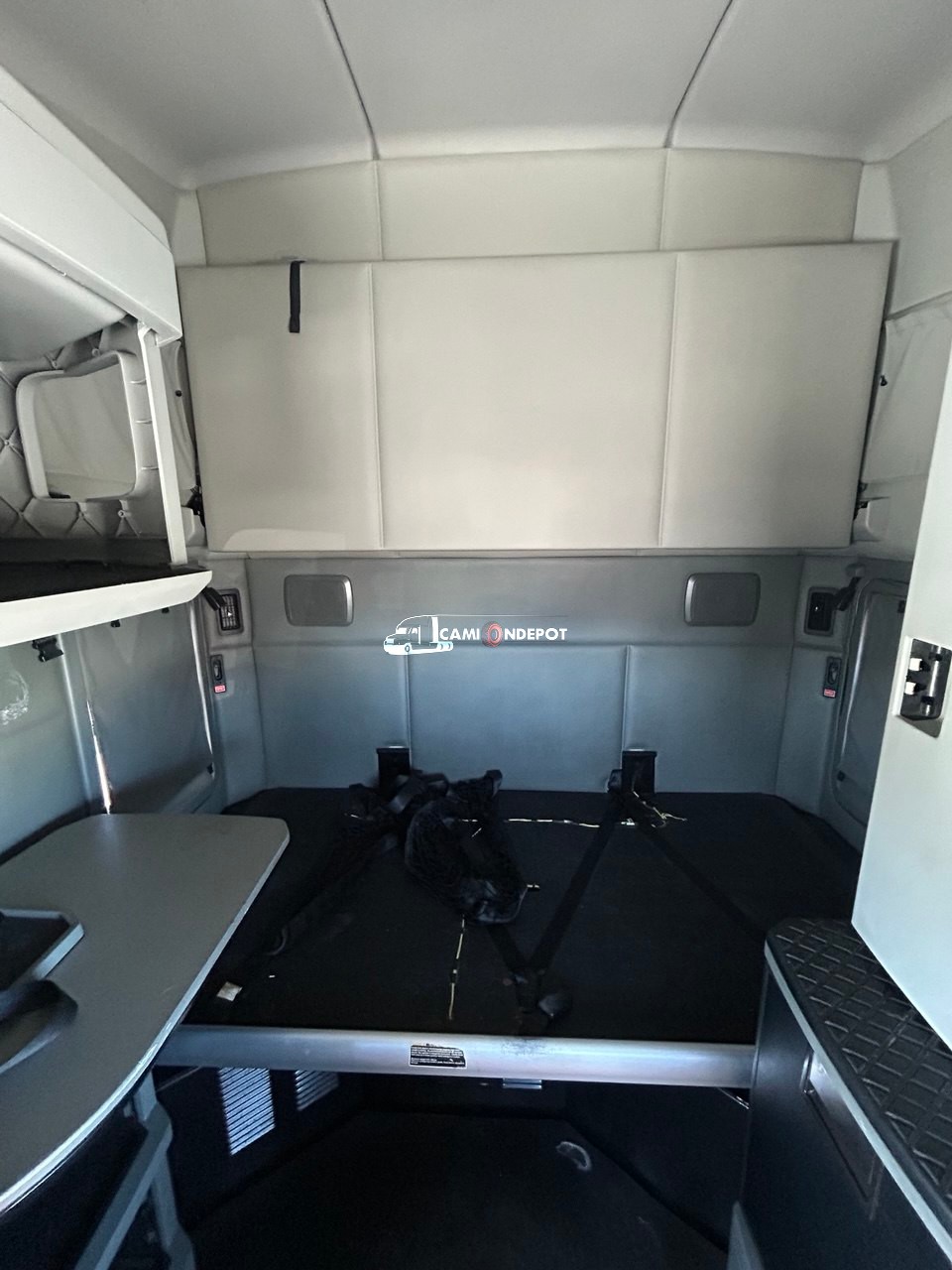 Truck Thumbnail 5