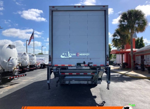 Truck Thumbnail 4