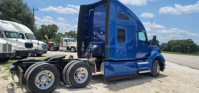 Truck Thumbnail 2