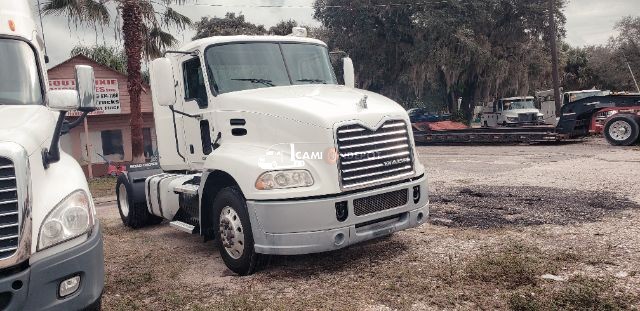 Truck Thumbnail 3