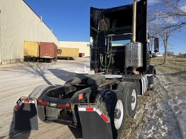 Truck Thumbnail 4