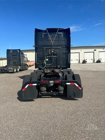 Truck Thumbnail 2