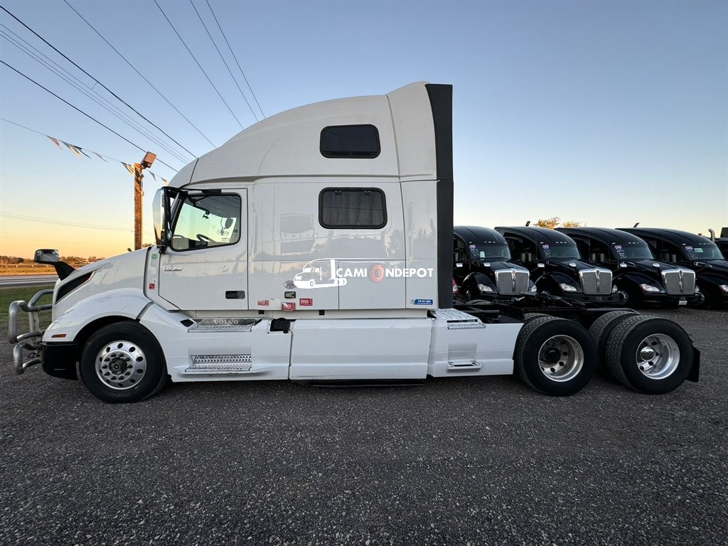 Truck Thumbnail 4