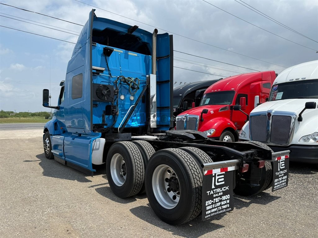 Truck Thumbnail 4